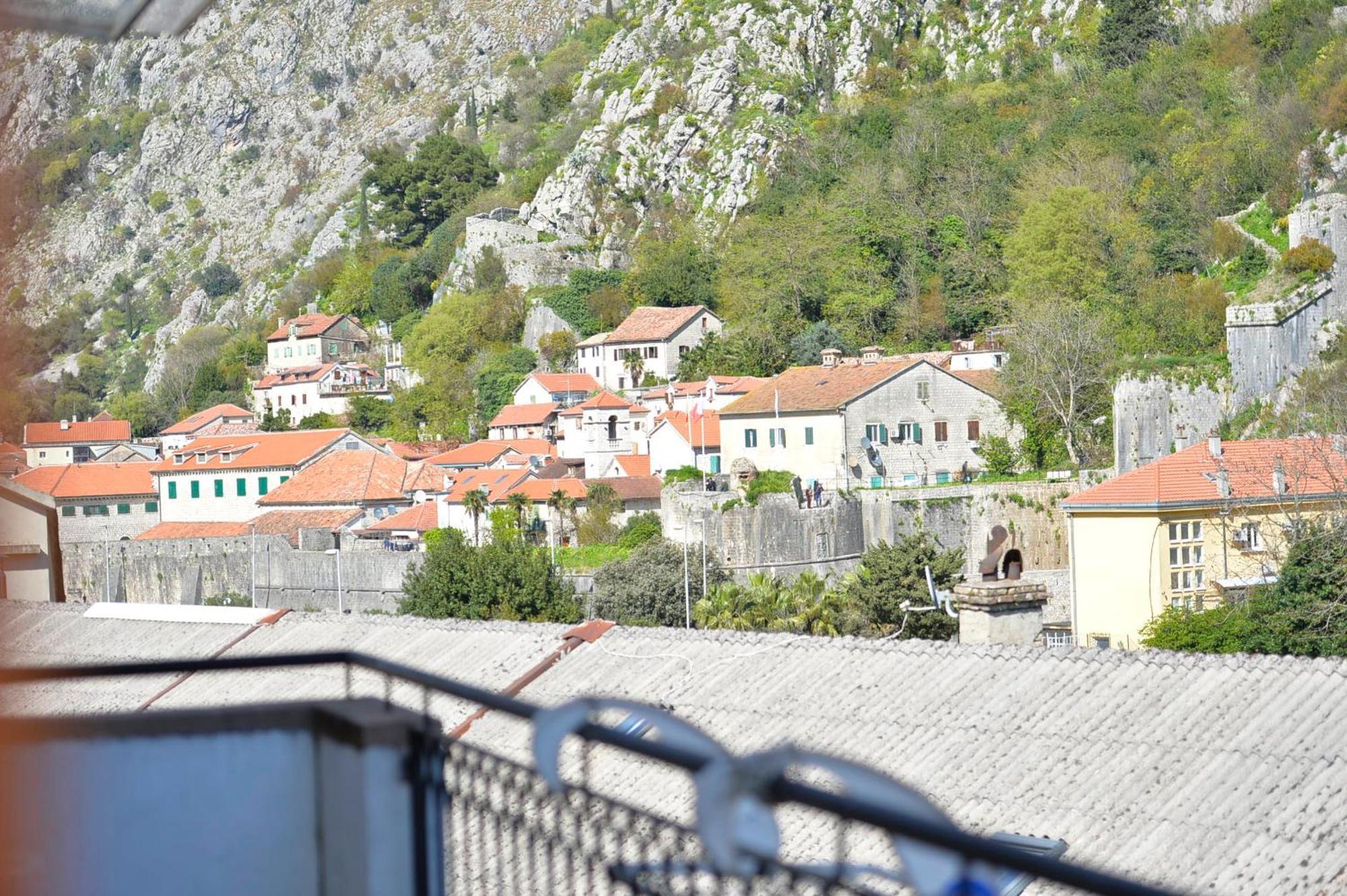 Stylish Apartment 22 Kotor Exterior photo